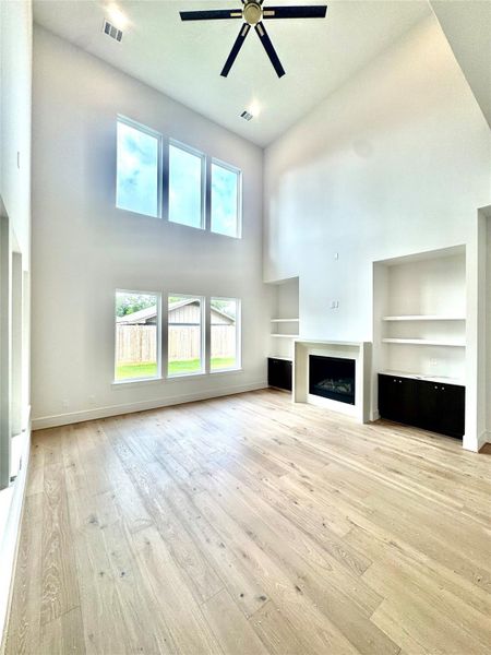 Spacious, unfurnished interior of a new home in , Houston (Image 29). Spacious, unfurnished interior of a new home in , Houston (Image 29).