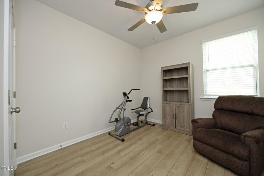 26Bedroom2 26Bedroom2