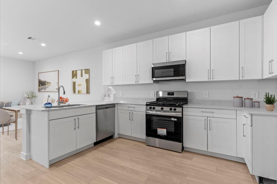 *Images and 3D tour are for illustration only and options may vary from home as built.