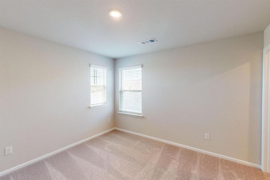 Spacious, unfurnished interior of a new home in Sanderos, Fort Worth (Image 24). Spacious, unfurnished interior of a new home in Sanderos, Fort Worth (Image 24).