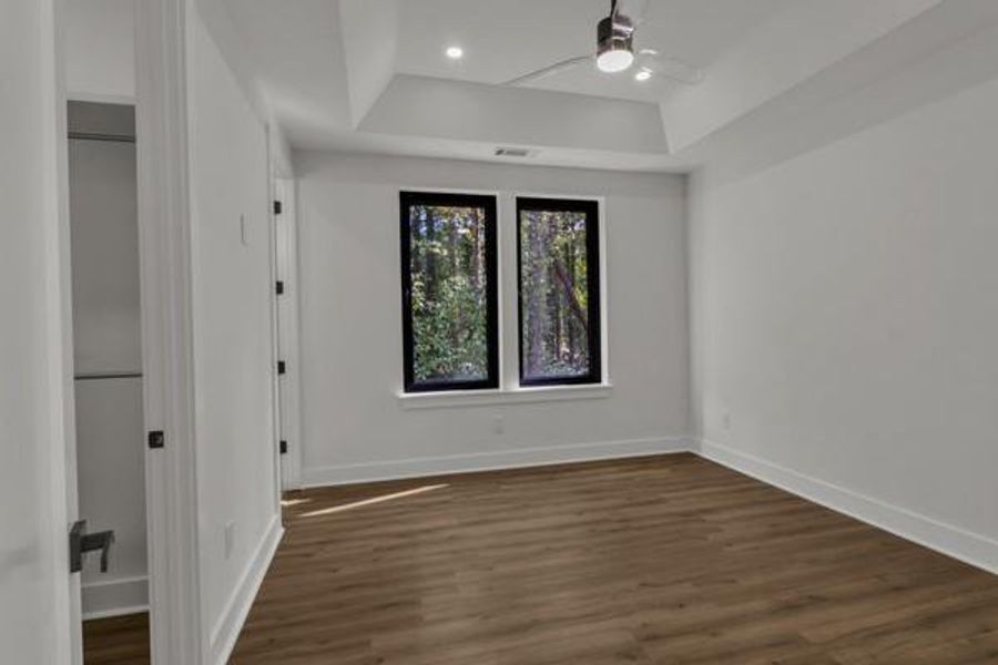 Spacious, unfurnished interior of a new home in , Atlanta (Image 70).