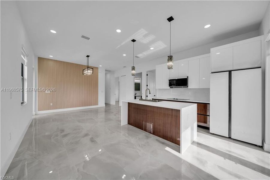 Furnished interior view inside a new home in , Lehigh Acres (Image 6).