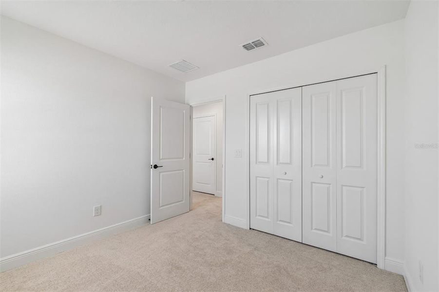 Spacious, unfurnished interior of a new home in SeaFlower, Bradenton (Image 31).