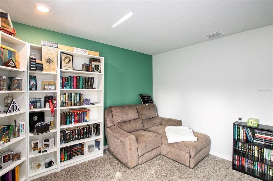 Furnished interior view inside a new home in , Homosassa (Image 9).