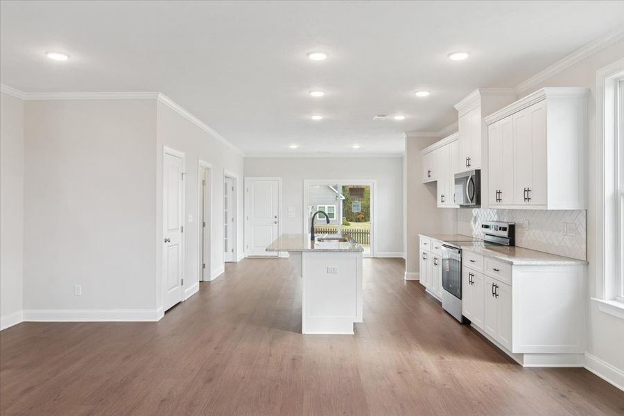 Spacious, unfurnished interior of a new home in Tillery Park, Grovetown (Image 14).