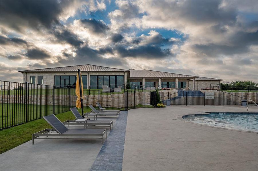 Community amenities in Heath Golf & Yacht Villas, Heath (Image 13). Community amenities in Heath Golf & Yacht Villas, Heath (Image 13).