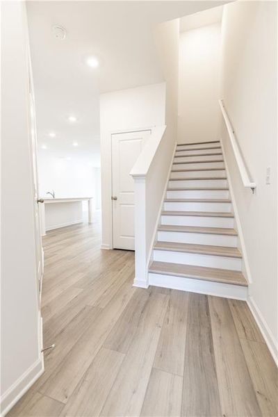 Spacious, unfurnished interior of a new home in , Buford (Image 19).