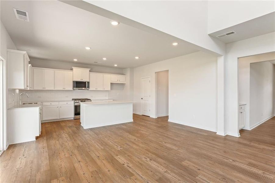 Spacious, unfurnished interior of a new home in The Estates at Gainesville Township, Gainesville (Image 18). Spacious, unfurnished interior of a new home in The Estates at Gainesville Township, Gainesville (Image 18).