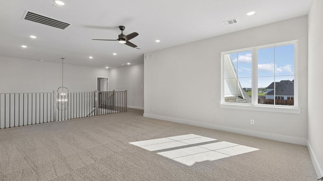 Spacious, unfurnished interior of a new home in Prosper Ridge, Prosper (Image 24).