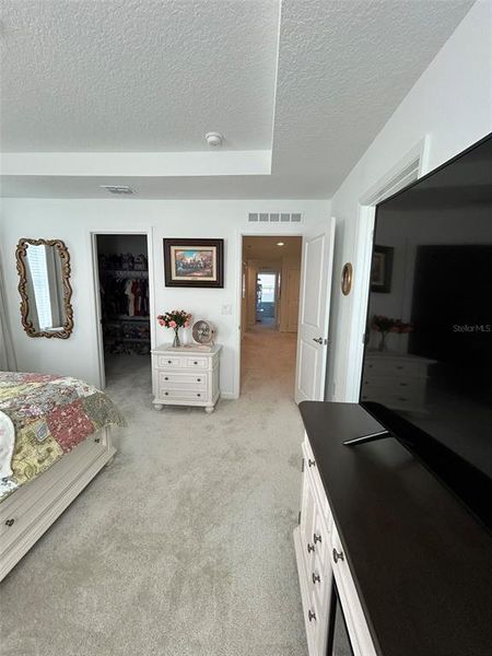 Furnished interior view inside a new home in , Winter Garden (Image 51).