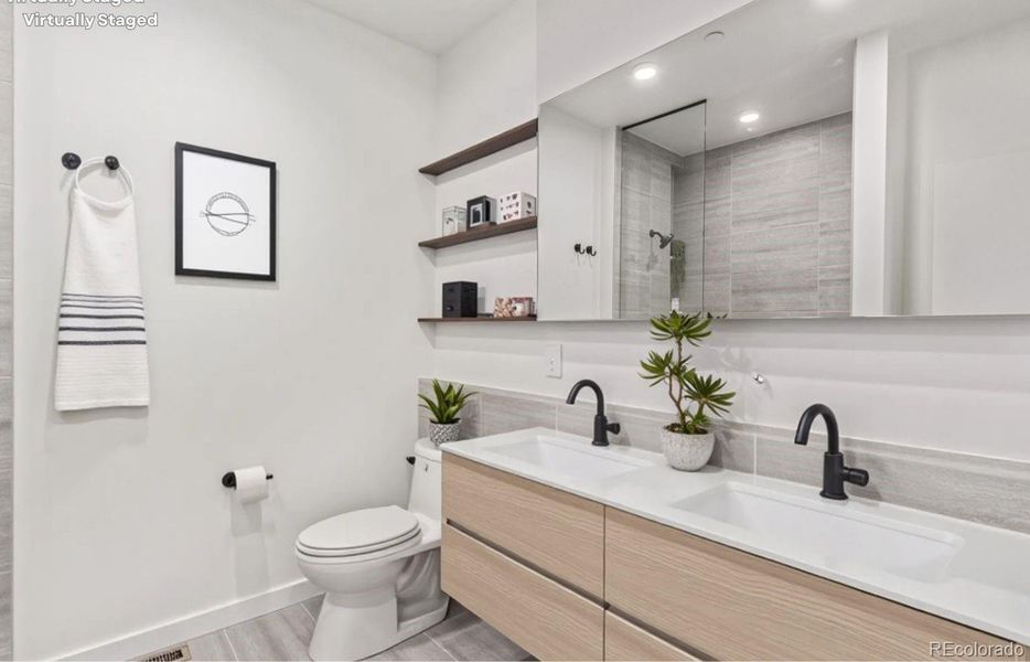 Image 28 of a home in . Image 28 of a home in .