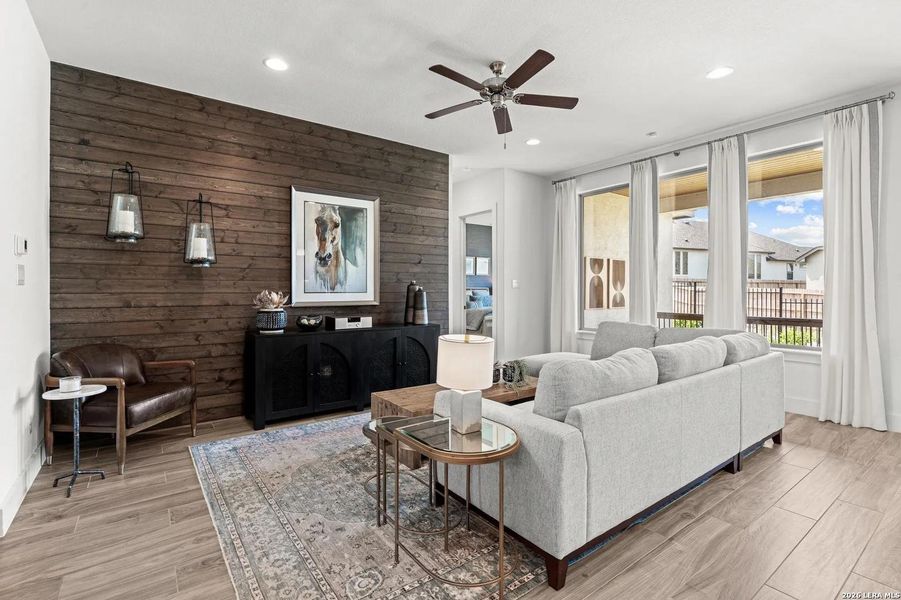 Furnished interior view inside a new home in Ventana - 60', Bulverde (Image 10).