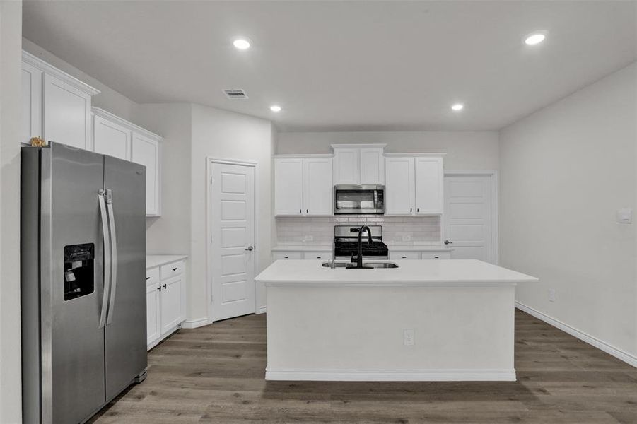 Furnished interior view inside a new home in , Aubrey (Image 5). Furnished interior view inside a new home in , Aubrey (Image 5).