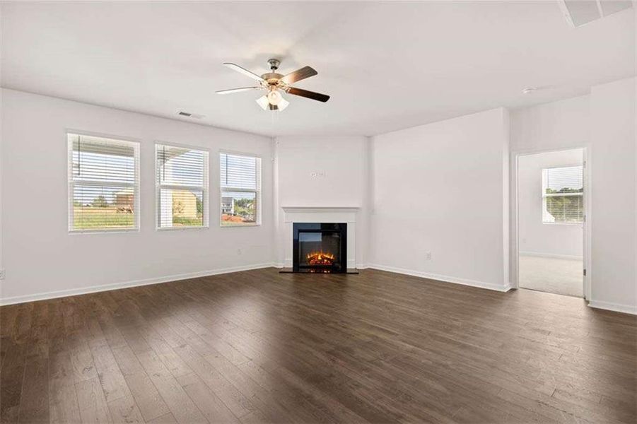 Spacious, unfurnished interior of a new home in Preserve at Dove Creek, Statham (Image 33).