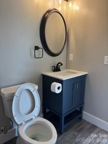 full bath in cottage