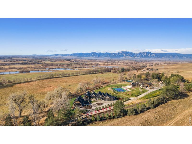 Image 39 of a home in .