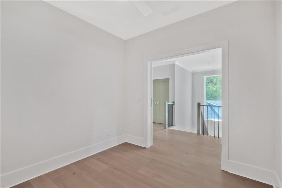 Spacious, unfurnished interior of a new home in , Atlanta (Image 36).