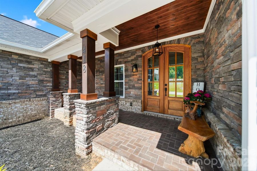Exterior details and patio area of a home in , Lenoir (Image 24).