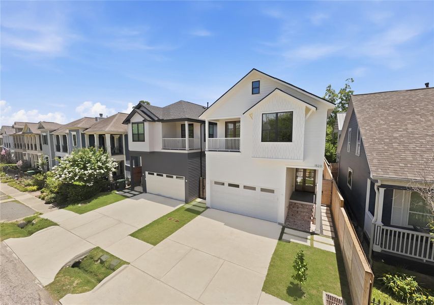 Front exterior of a new home in , Houston, TX, highlighting curb appeal (Image 2). Front exterior of a new home in , Houston, TX, highlighting curb appeal (Image 2).
