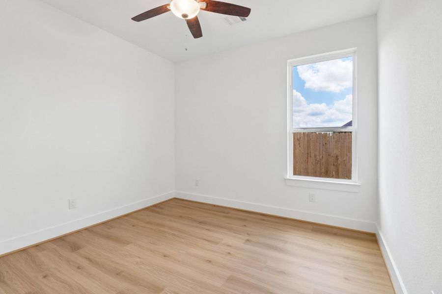 Spacious, unfurnished interior of a new home in Trinity Grove, Spring (Image 20).
