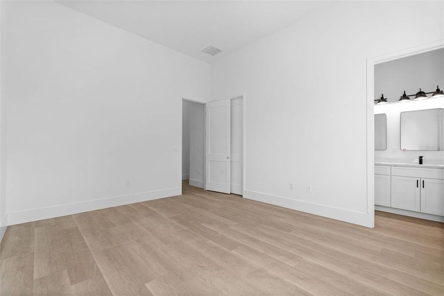 Spacious, unfurnished interior of a new home in , Port Charlotte (Image 13). Spacious, unfurnished interior of a new home in , Port Charlotte (Image 13).