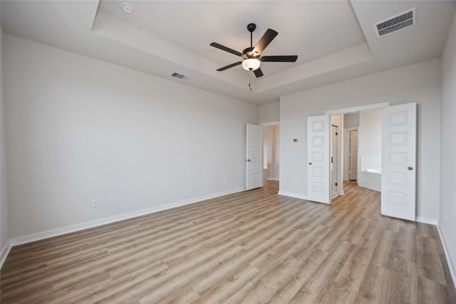 Spacious, unfurnished interior of a new home in Blue Heron Estates, Beasley (Image 24).