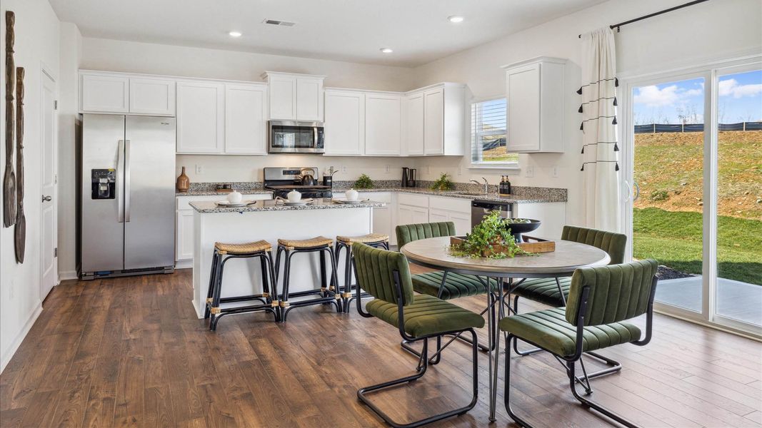 Representative furnished interior of a home built from the Hanover by D.R. Horton in Fieldcrest Acres, Blountville (Image 5).