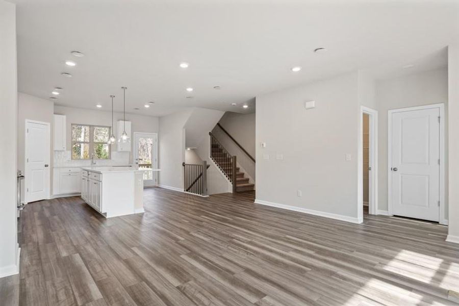 Spacious, unfurnished interior of a new home in , Mableton (Image 24).