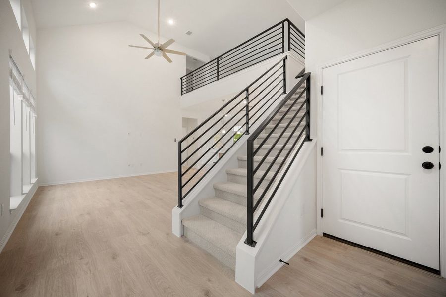 Spacious, unfurnished interior of a new home in The Hills of Bear Creek, Manchaca (Image 5).