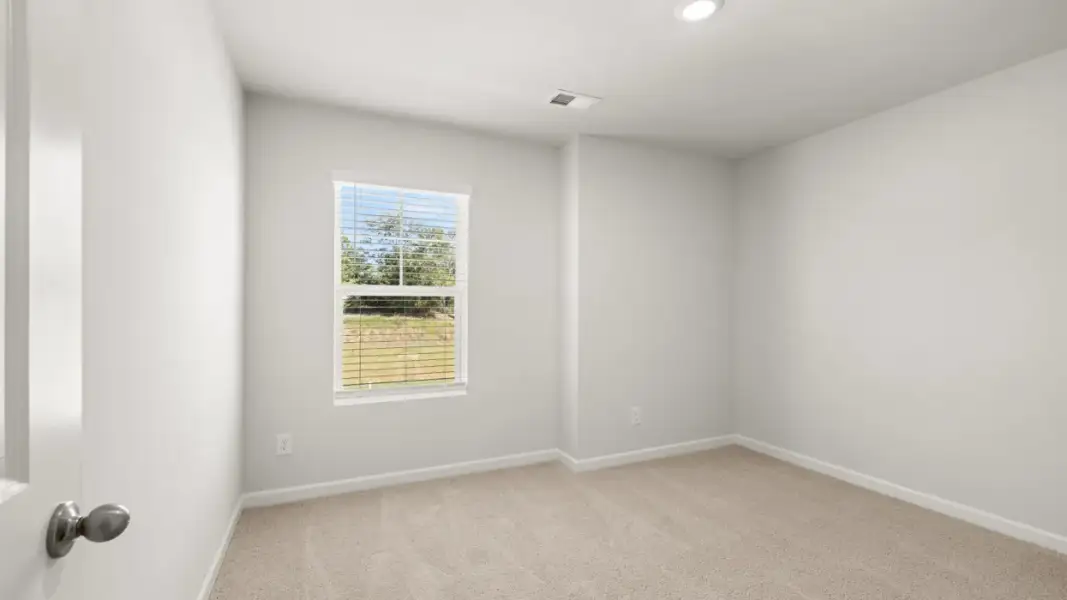 Representative unfurnished interior of a home built from the Pattison by D.R. Horton in Branford Crossing, Stockbridge (Image 20).