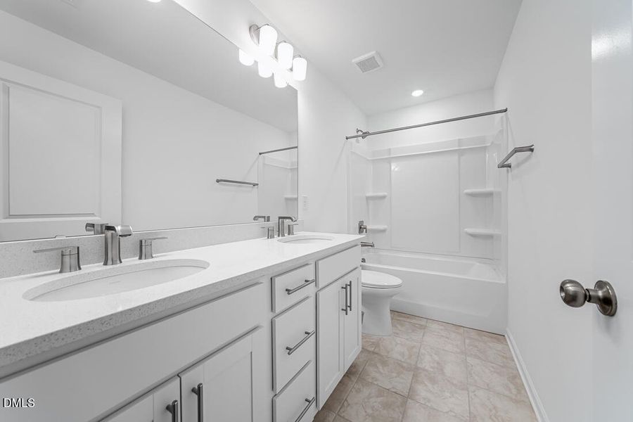 hj-nc-raleigh-eagle-trace-stella-lot-108