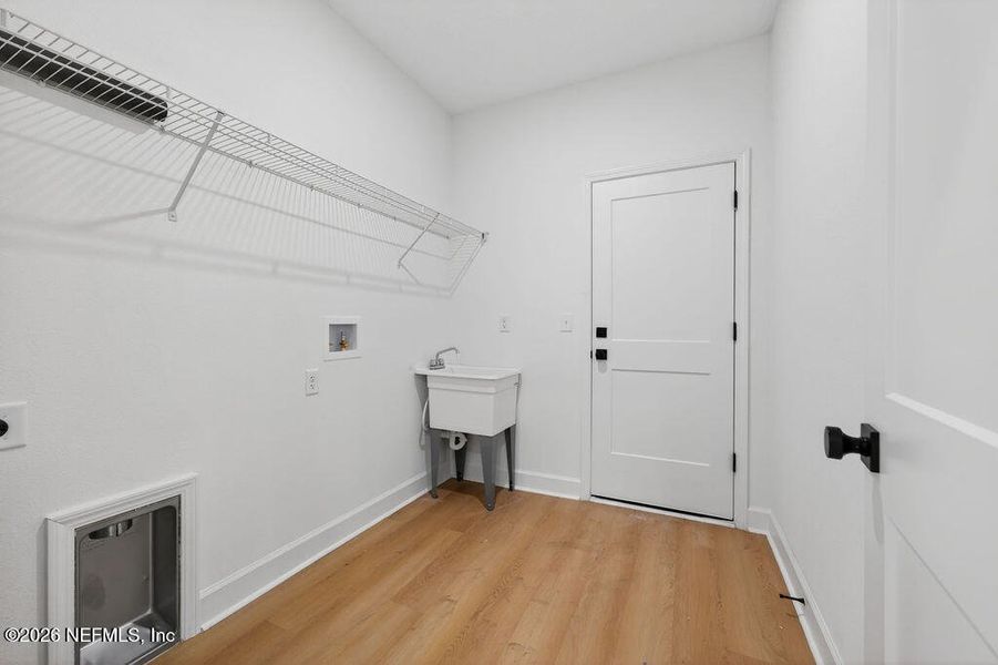 Spacious, unfurnished interior of a new home in , Starke (Image 14).