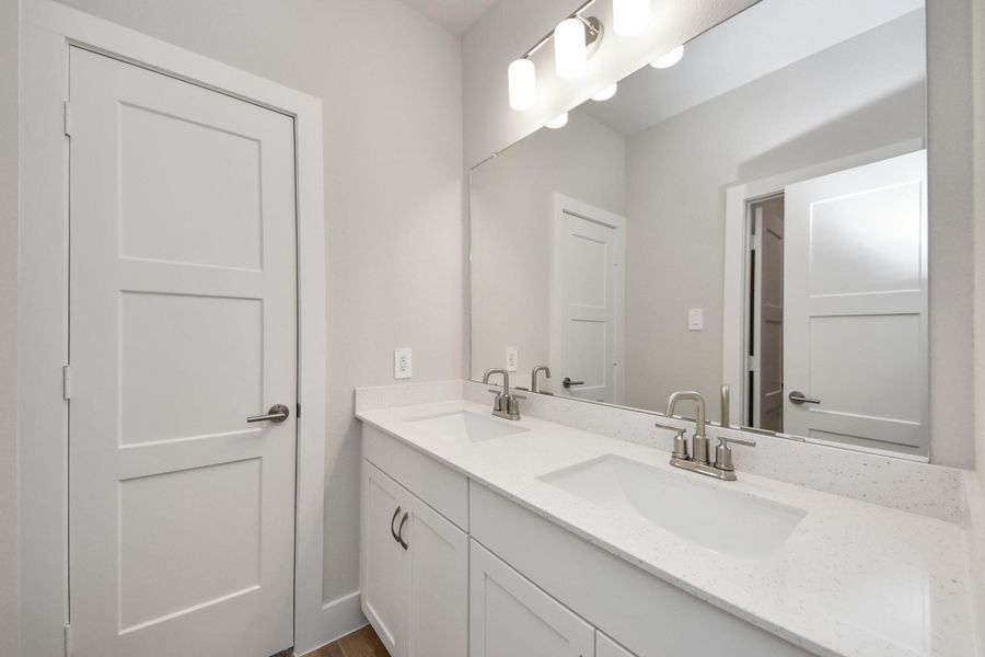 Furnished interior view inside a new home in Laurel Landing: Landmark Collection, Alvin (Image 16). Furnished interior view inside a new home in Laurel Landing: Landmark Collection, Alvin (Image 16).