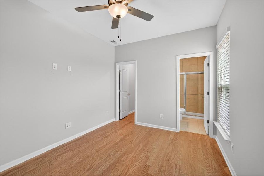 Spacious, unfurnished interior of a new home in Reunion, Flowery Branch (Image 42).