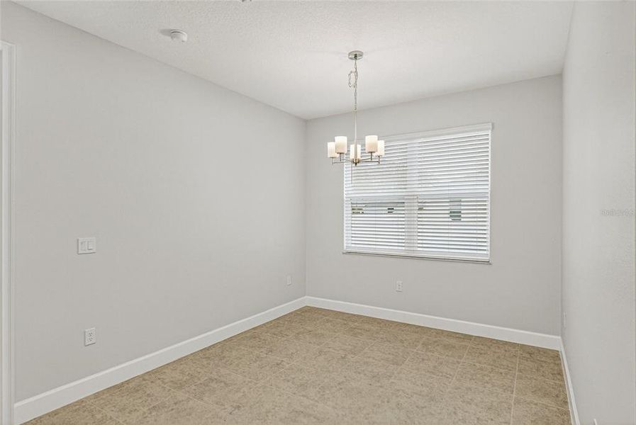 Spacious, unfurnished interior of a new home in , Palm Bay (Image 35).