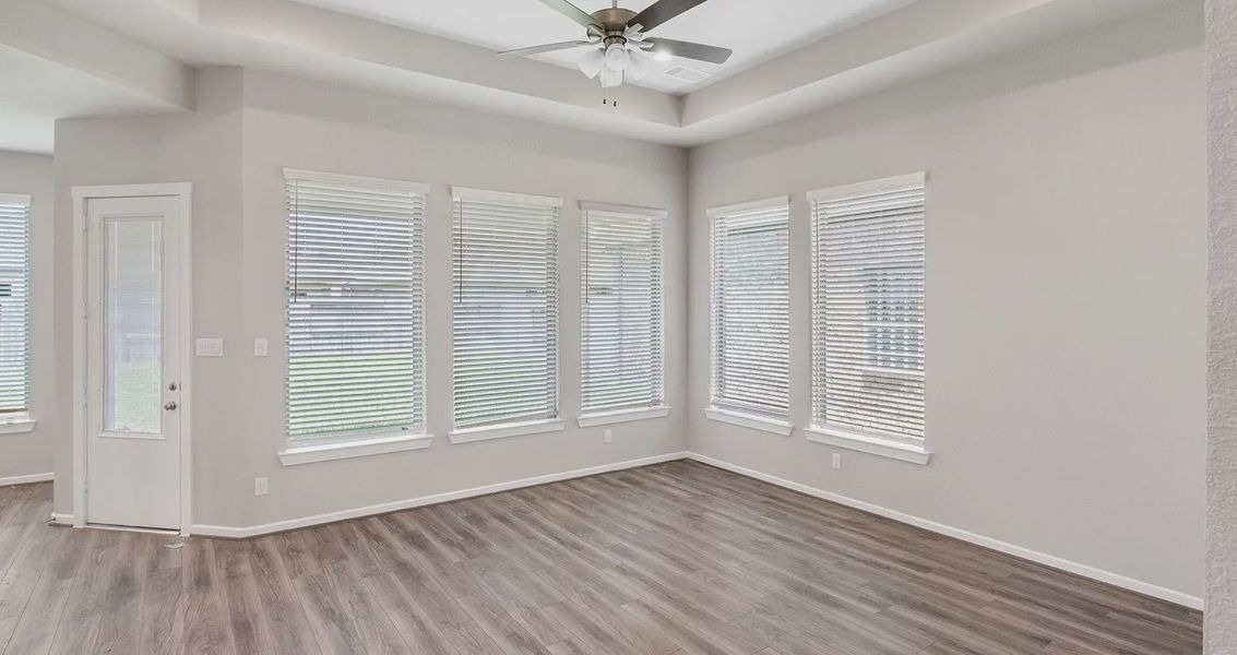 Representative unfurnished interior of a home built from the Pendleton by Chesmar Homes in The Woodlands Hills, Willis (Image 9).