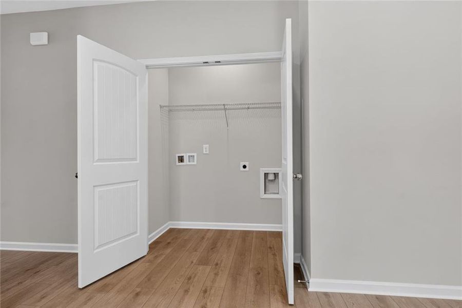 Spacious, unfurnished interior of a new home in Southbend, Rome (Image 25). Spacious, unfurnished interior of a new home in Southbend, Rome (Image 25).