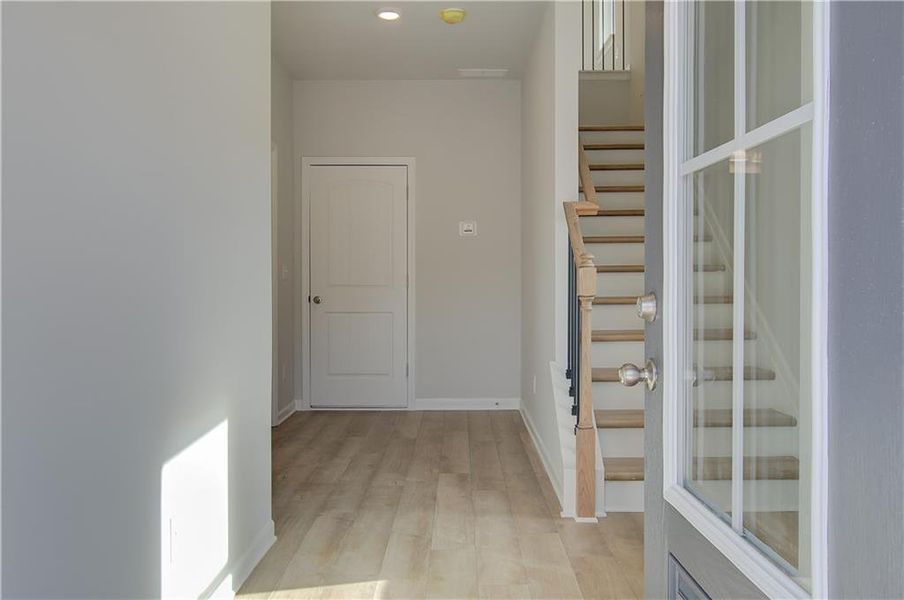 Spacious, unfurnished interior of a new home in Daybreak, Newnan (Image 11).