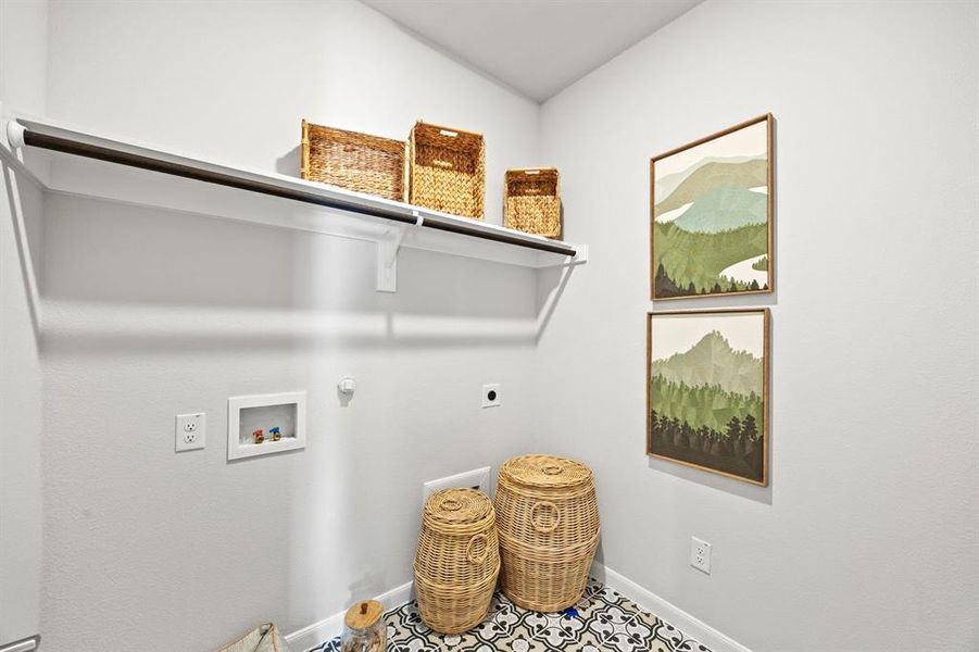 30-web-or-mls-722-tinsley-mdws-dr