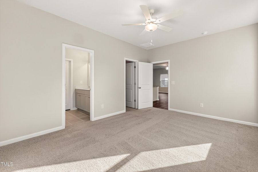 Ral_Barrington_431 (33) Ral_Barrington_431 (33)