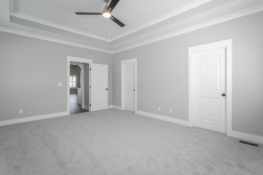 Representative unfurnished interior of a home built from the Autumnbrook B by Riverstone Construction, LLC in Faith View, Ooltewah (Image 25). Representative unfurnished interior of a home built from the Autumnbrook B by Riverstone Construction, LLC in Faith View, Ooltewah (Image 25).