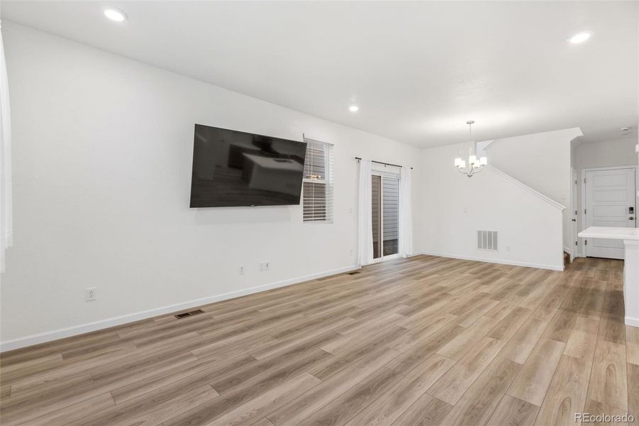 Spacious, unfurnished interior of a new home in The Aurora Highlands Horizon Collection, Aurora (Image 31).