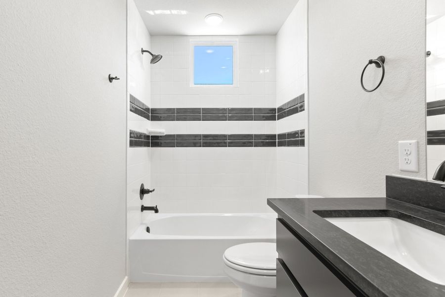 Furnished interior view inside a new home in Willow Grove Townhomes, Melissa (Image 30). Furnished interior view inside a new home in Willow Grove Townhomes, Melissa (Image 30).