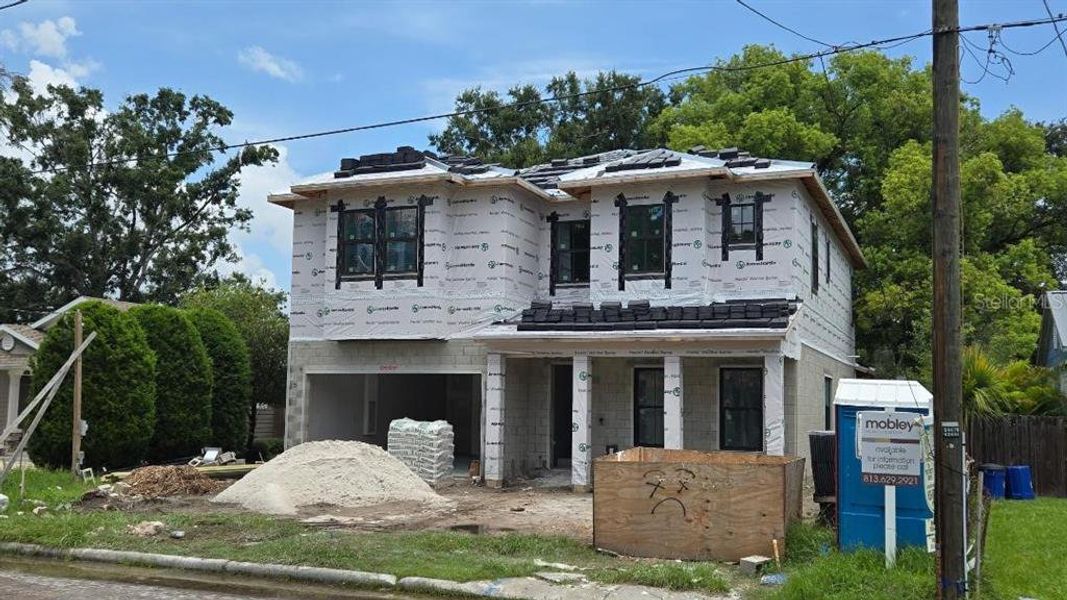 Front exterior of a new home in , Tampa, FL, highlighting curb appeal (Image 7). Front exterior of a new home in , Tampa, FL, highlighting curb appeal (Image 7).