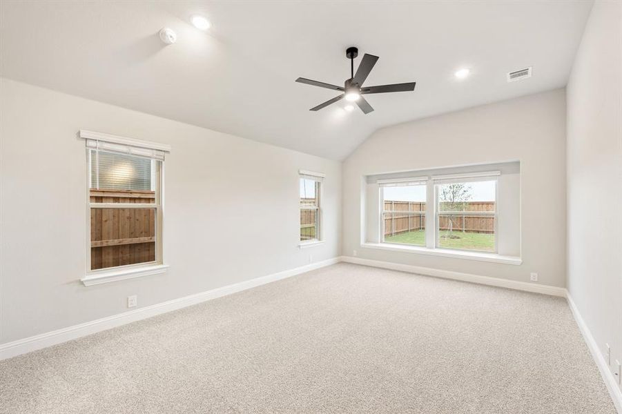 Spacious, unfurnished interior of a new home in Meraki, Forney (Image 25).
