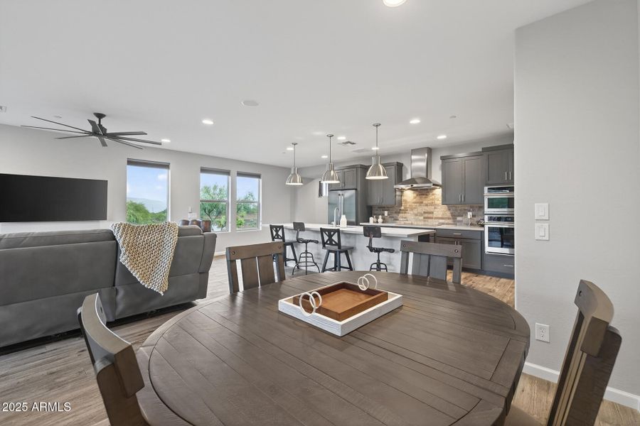 21) KITCHEN 21) KITCHEN