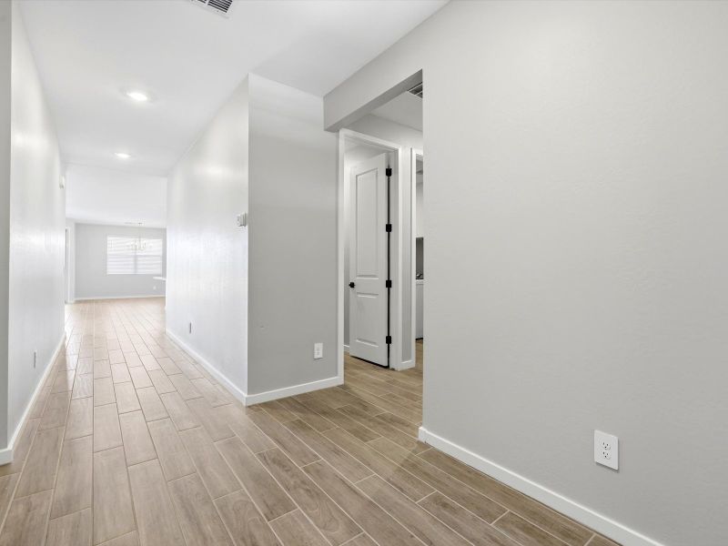 Spacious, unfurnished interior of a new home in Paloma Creek - Signature Series, Surprise (Image 16).