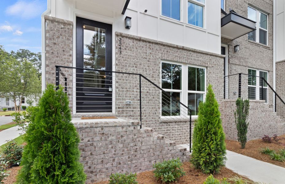 Representative exterior details of a home built from the Teravista 3-Story by Pulte Homes in 1871 Hollywood, Atlanta (Image 3).