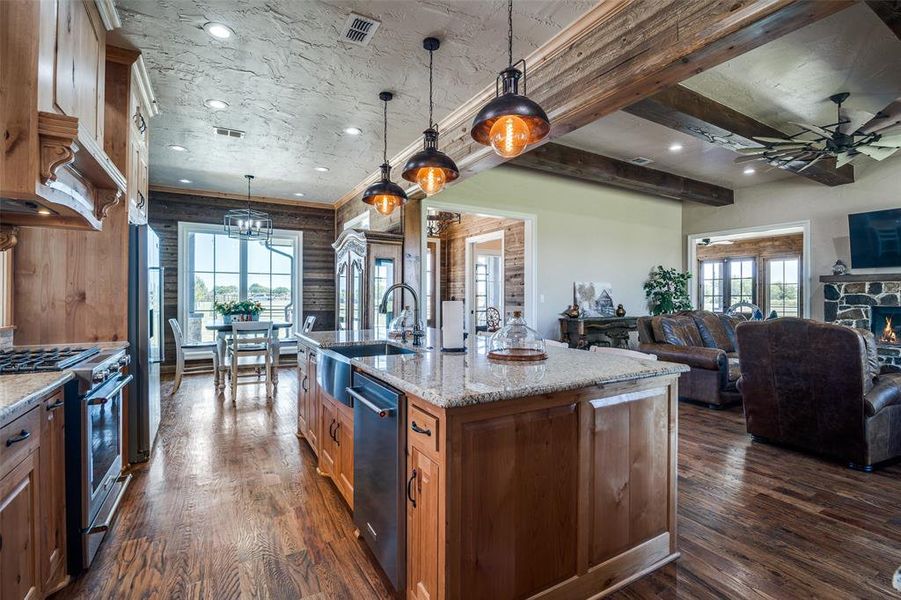Furnished interior view inside a new home in , Wills Point (Image 33). Furnished interior view inside a new home in , Wills Point (Image 33).