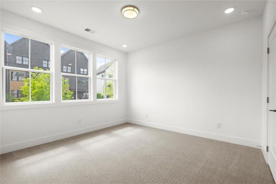 Spacious, unfurnished interior of a new home in The Gathering – Alpharetta, Alpharetta (Image 21).